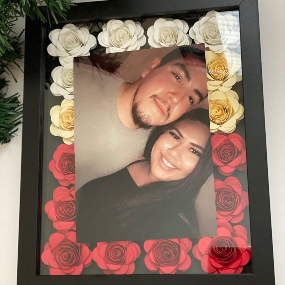 Frame (Personalized) - Picture 3 of 5